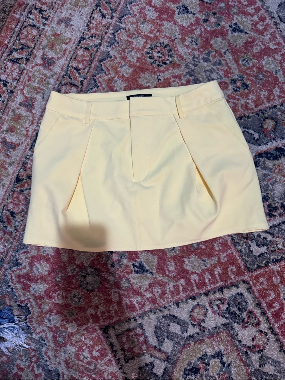 Forever 21 Pale Yellow Pleated Mini Skirt